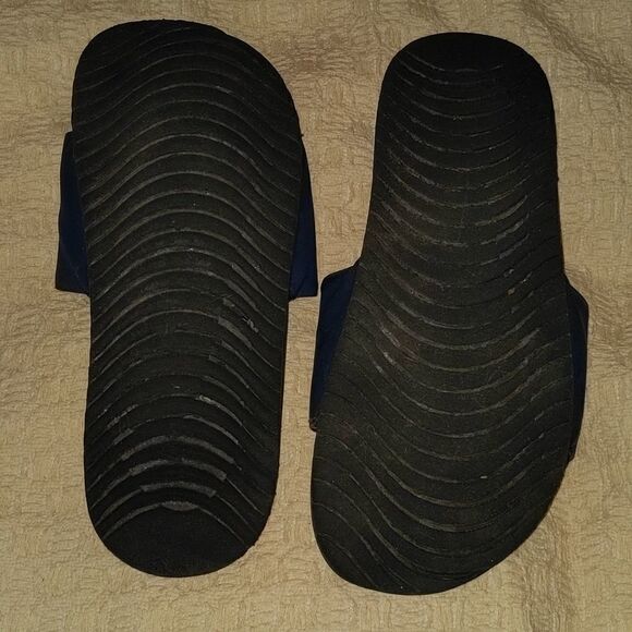 Nike slides Sandals Blue Size 5Y🌈5 for $25 - Picture 3 of 11